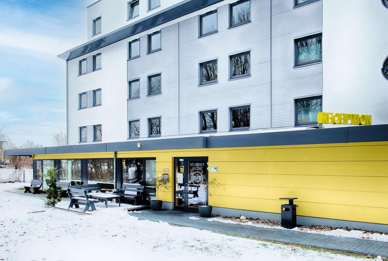 B&B Hotel Muenchen-Airport Hallbergmoos Bagian luar foto