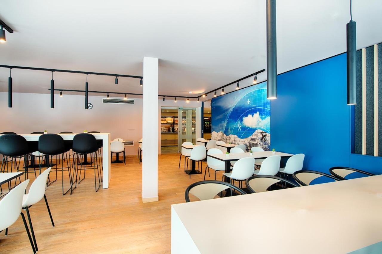 B&B Hotel Muenchen-Airport Hallbergmoos Bagian luar foto