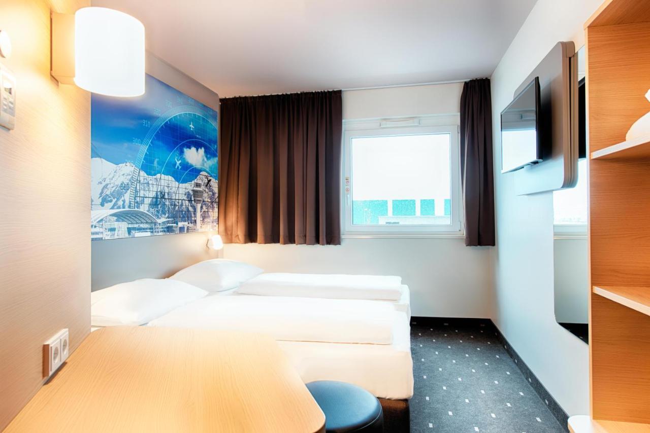 B&B Hotel Muenchen-Airport Hallbergmoos Bagian luar foto