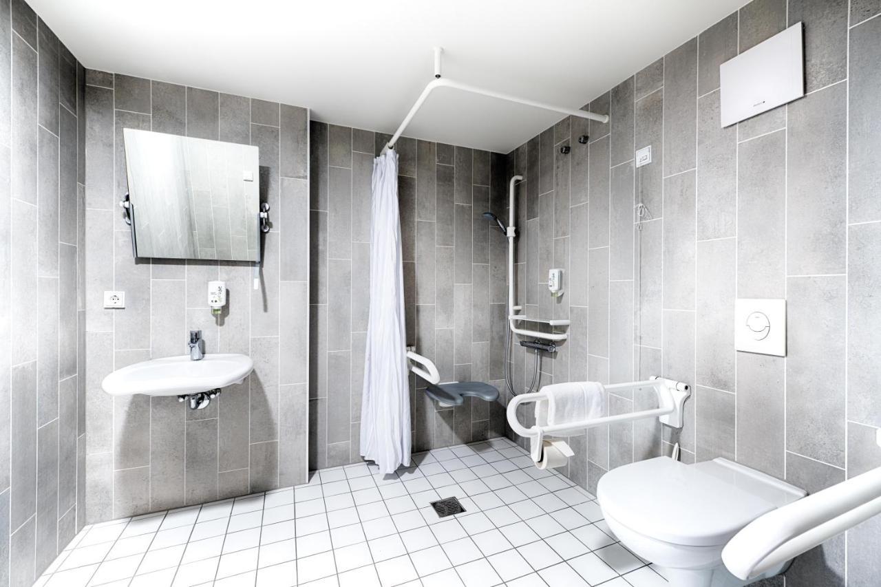 B&B Hotel Muenchen-Airport Hallbergmoos Bagian luar foto
