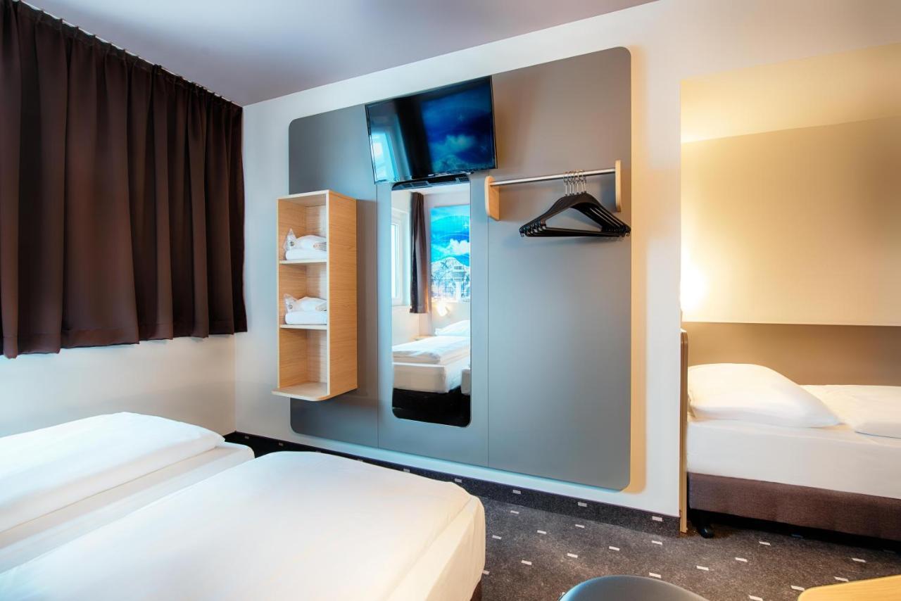 B&B Hotel Muenchen-Airport Hallbergmoos Bagian luar foto