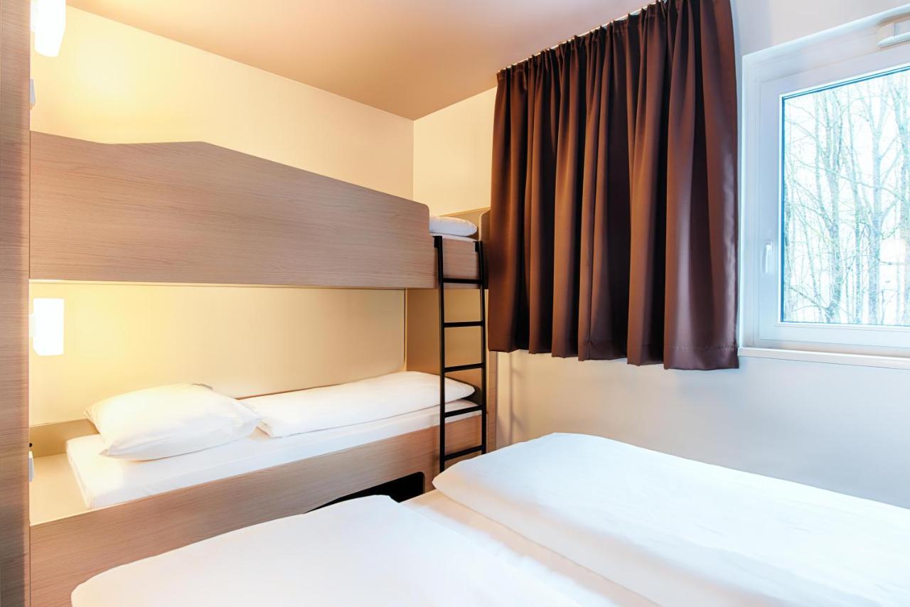 B&B Hotel Muenchen-Airport Hallbergmoos Bagian luar foto